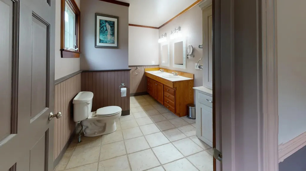 72 Leeds Junction Road Greene ME 04236