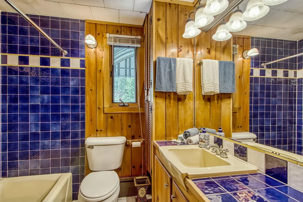 126 Fox Run Lane Trenton ME 04605