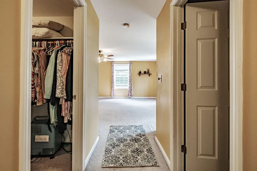 141 Hawthorne Lane Westbrook ME 04092