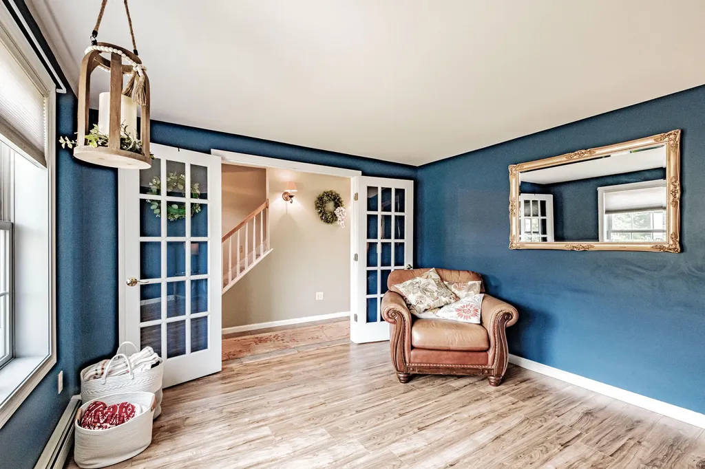 141 Hawthorne Lane Westbrook ME 04092