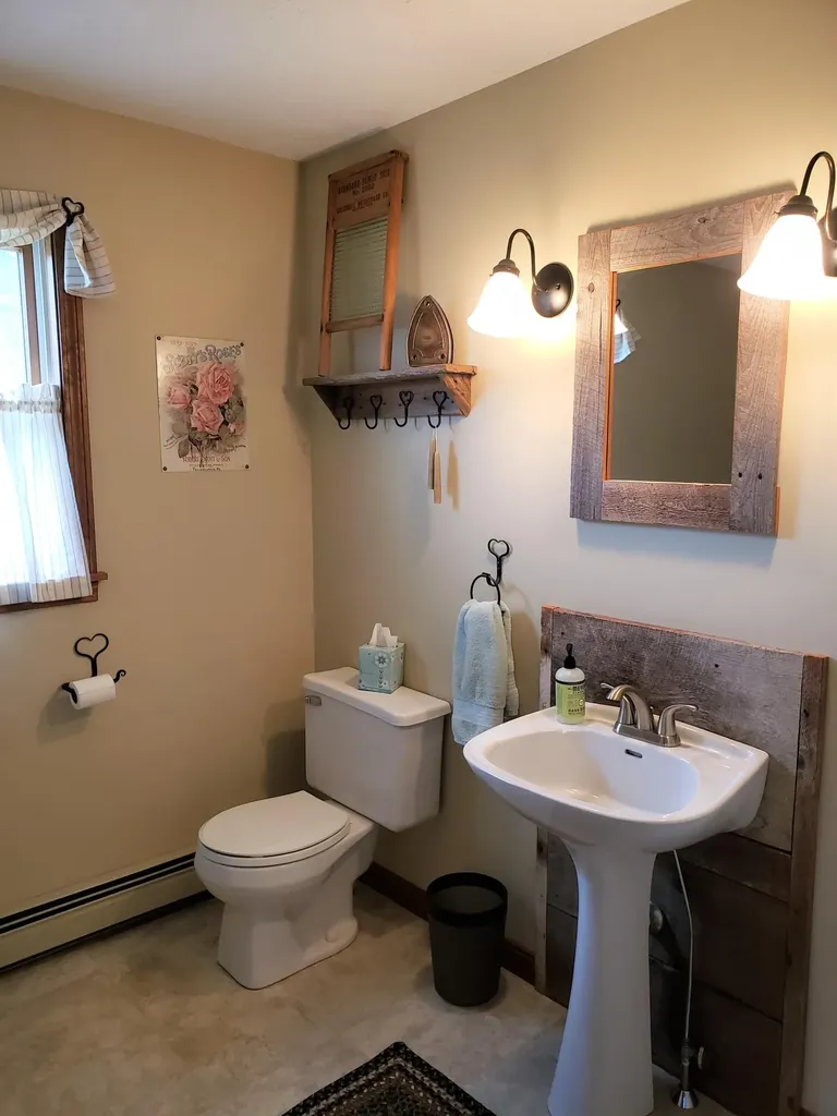 299 Ridge Road Monmouth ME 04259