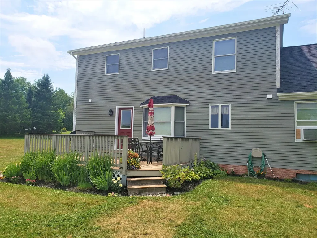 299 Ridge Road Monmouth ME 04259