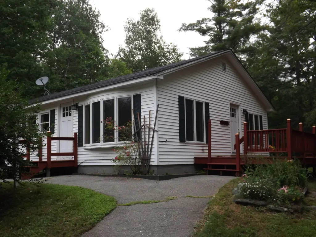 667 New England Road Searsmont ME 04973