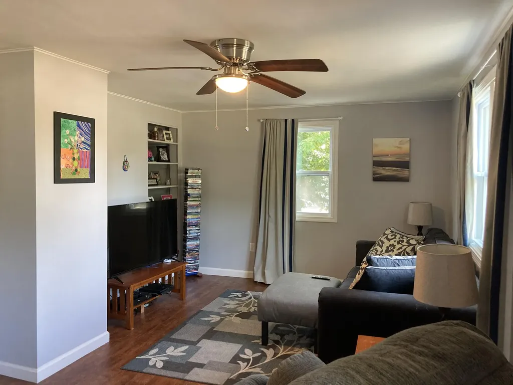 129 Gilbert Avenue Farmington ME 04938