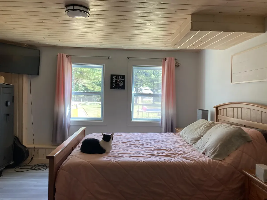 129 Gilbert Avenue Farmington ME 04938