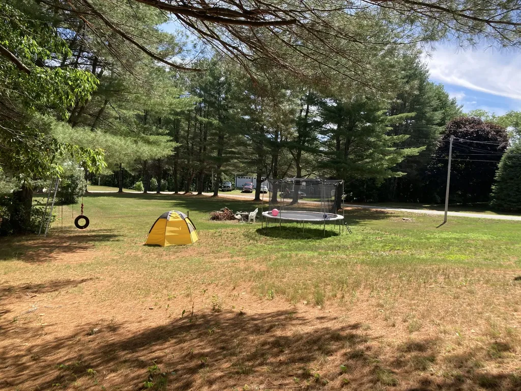 129 Gilbert Avenue Farmington ME 04938