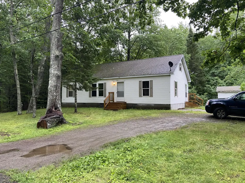 188 Hinks Road Jefferson ME 04348