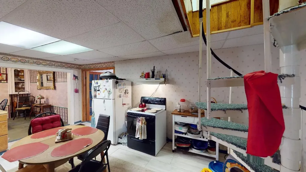 131 Lafayette Street Calais ME 04619