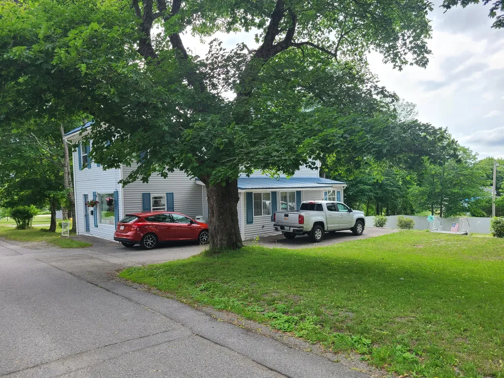 131 Lafayette Street Calais ME 04619