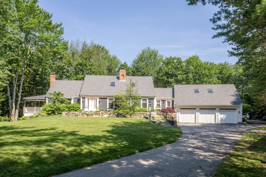 10 Port Farm Road Kennebunkport ME 04046