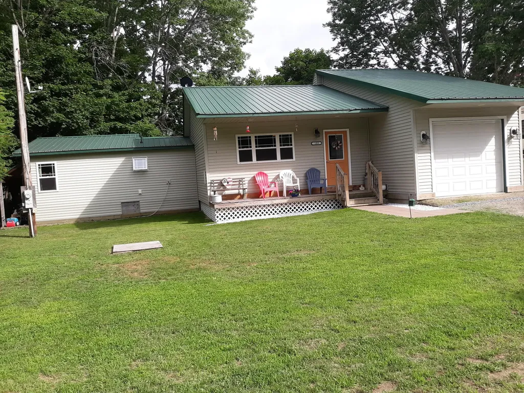 109 Starling Street Farmington ME 04938