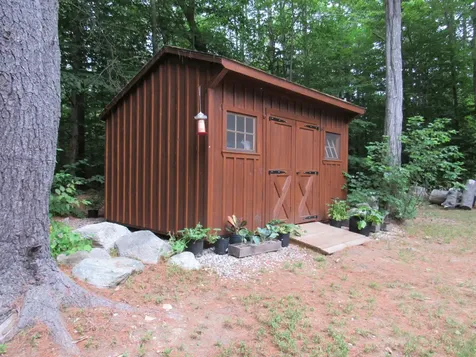 20 Swans Road Raymond ME 04071