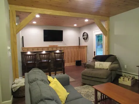 20 Swans Road Raymond ME 04071