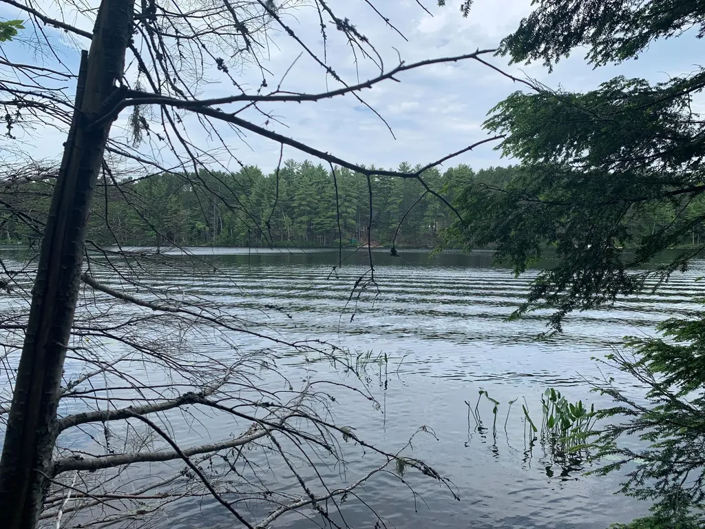 11 Trails End Road Lincoln ME 04457