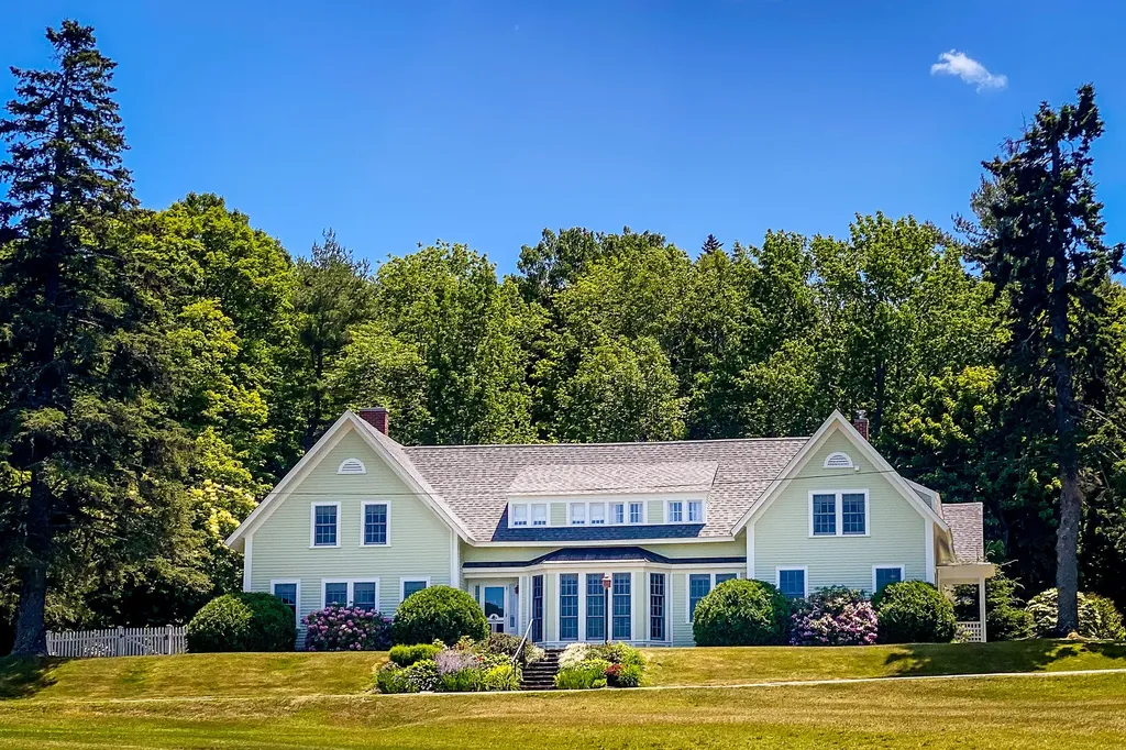 4 Spear Street Rockport ME 04856
