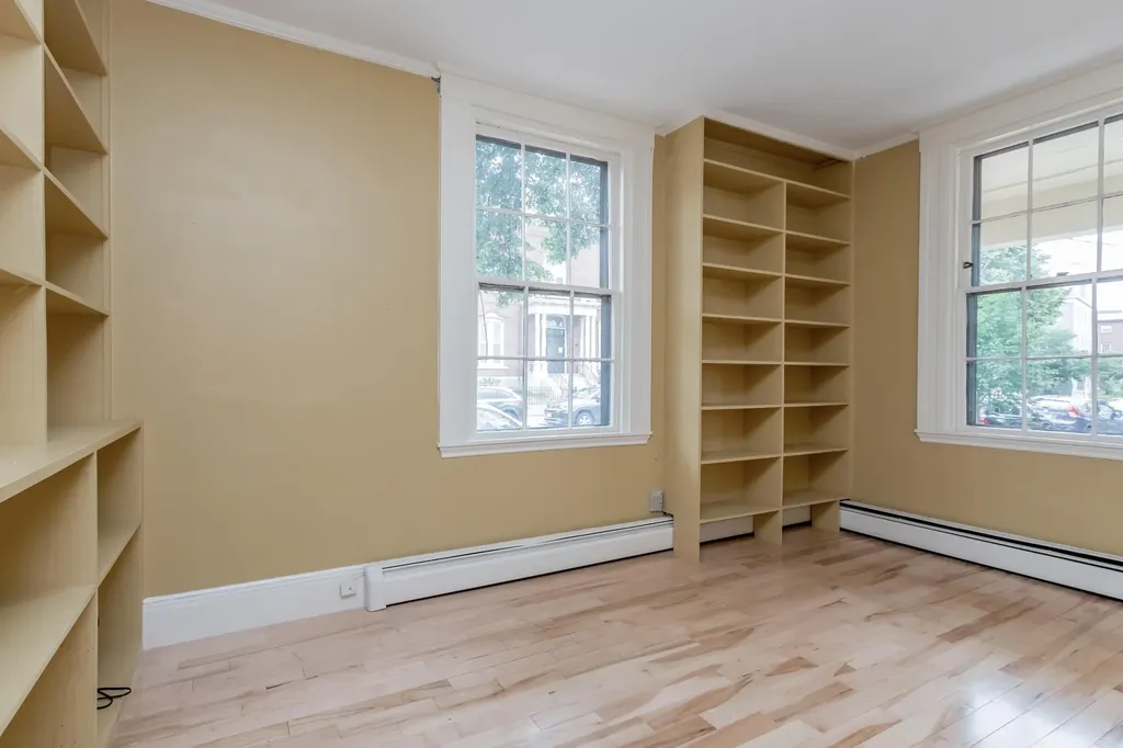 136 Pleasant Street Portland ME 04101