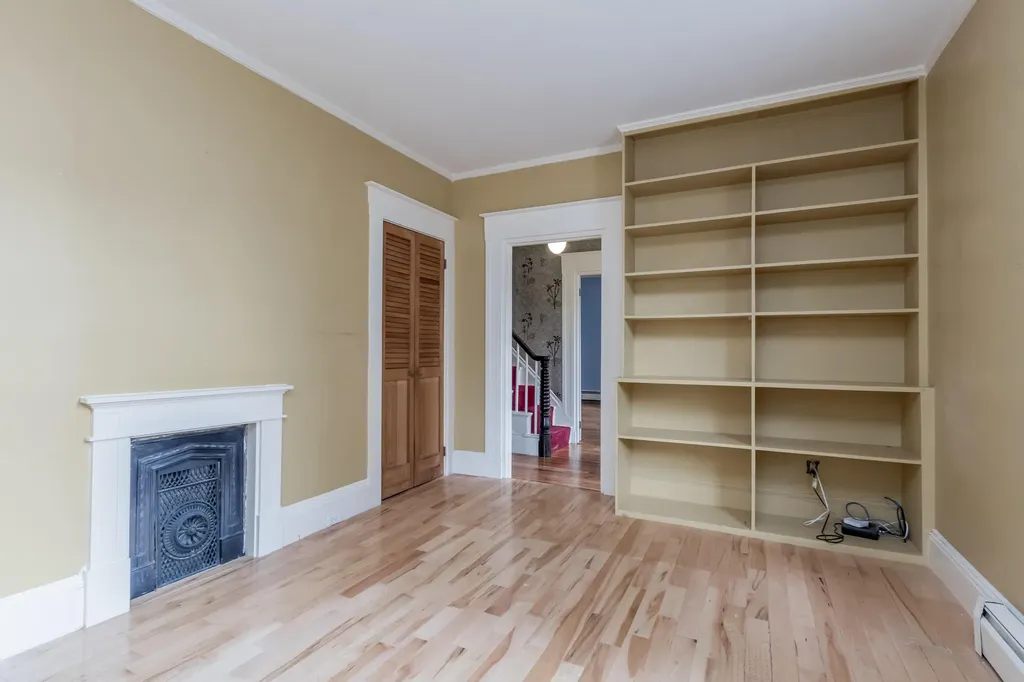136 Pleasant Street Portland ME 04101