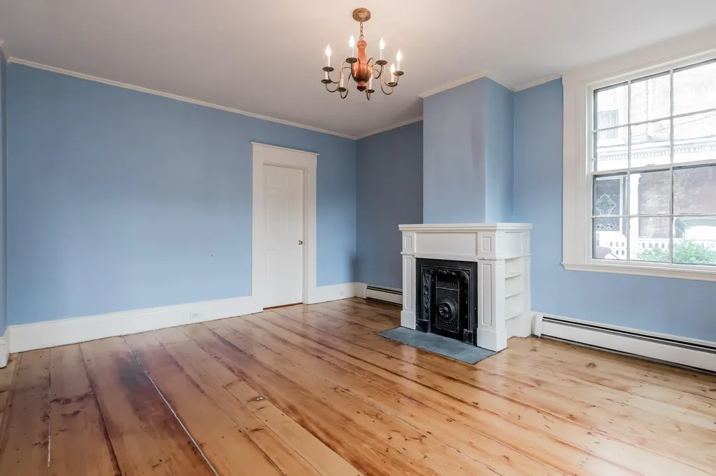 136 Pleasant Street Portland ME 04101