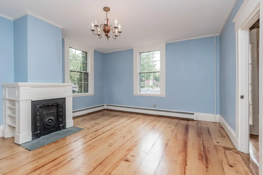 136 Pleasant Street Portland ME 04101