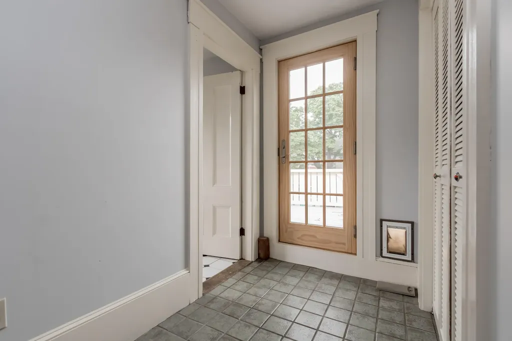136 Pleasant Street Portland ME 04101