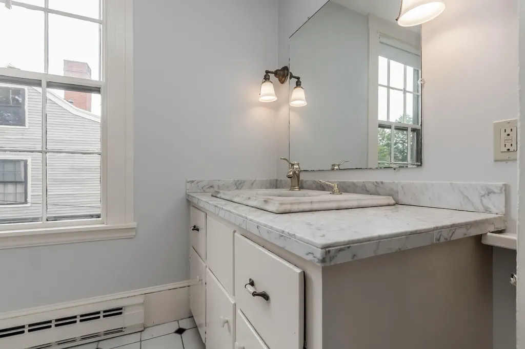 136 Pleasant Street Portland ME 04101