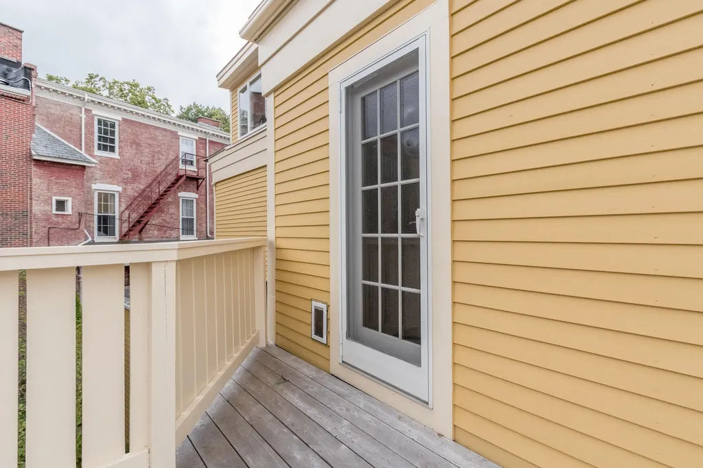 136 Pleasant Street Portland ME 04101
