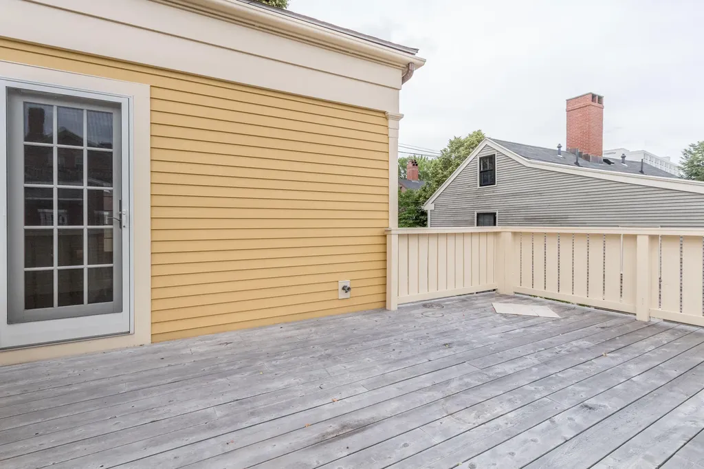 136 Pleasant Street Portland ME 04101