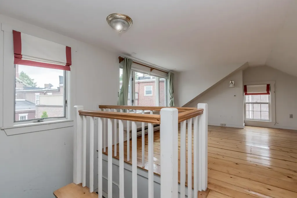 136 Pleasant Street Portland ME 04101