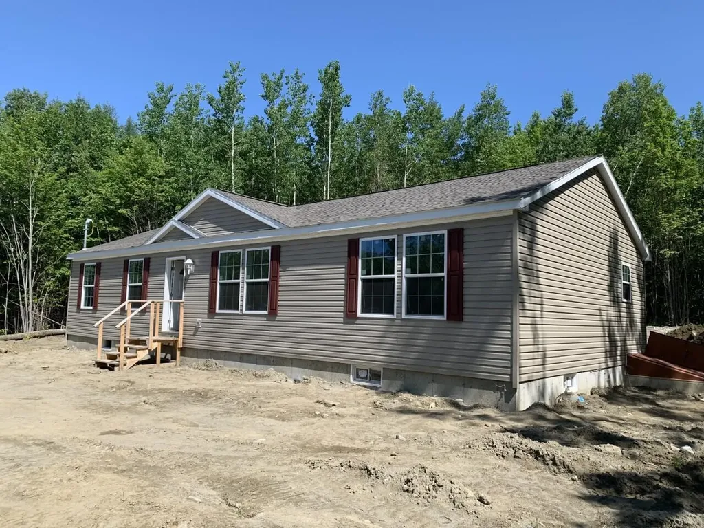 52 Shady Lane Canaan ME 04924