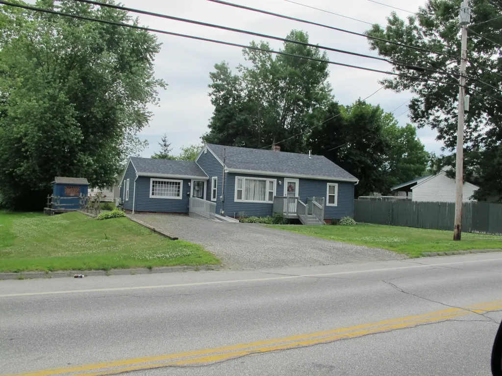 34 Cushman Road Winslow ME 04901
