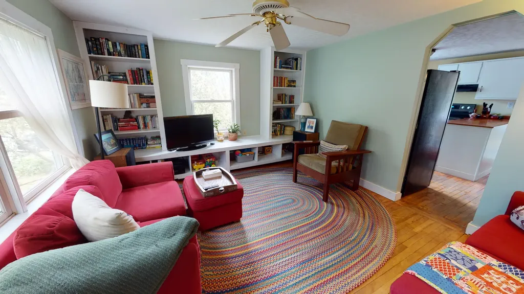 11 Marston Road Gardiner ME 04345
