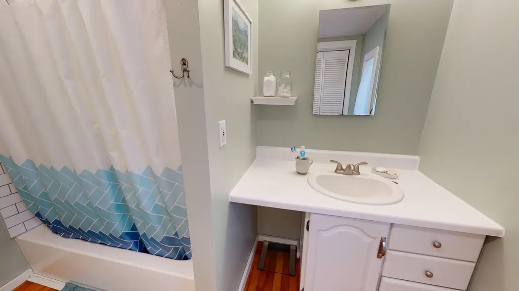11 Marston Road Gardiner ME 04345