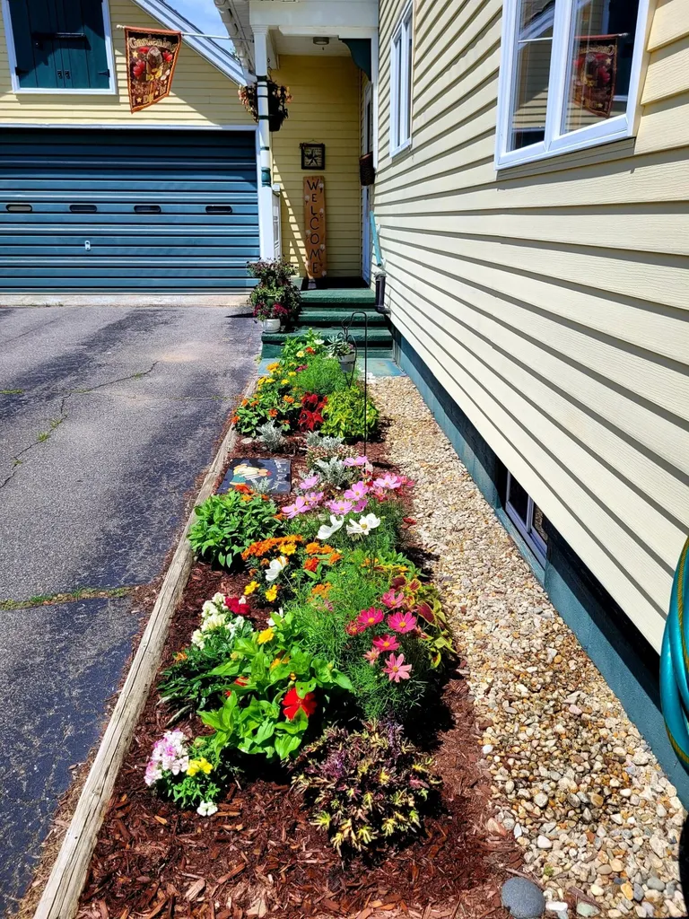 15 Verdun Street Fairfield ME 04937