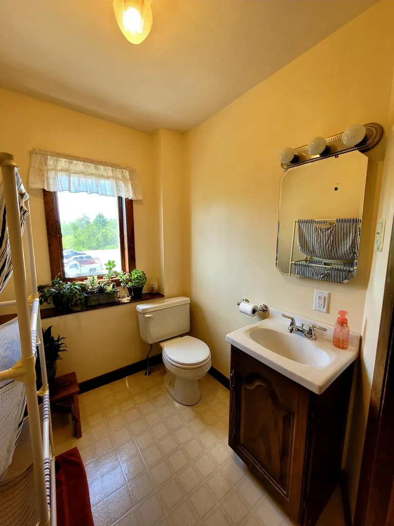 15 Verdun Street Fairfield ME 04937
