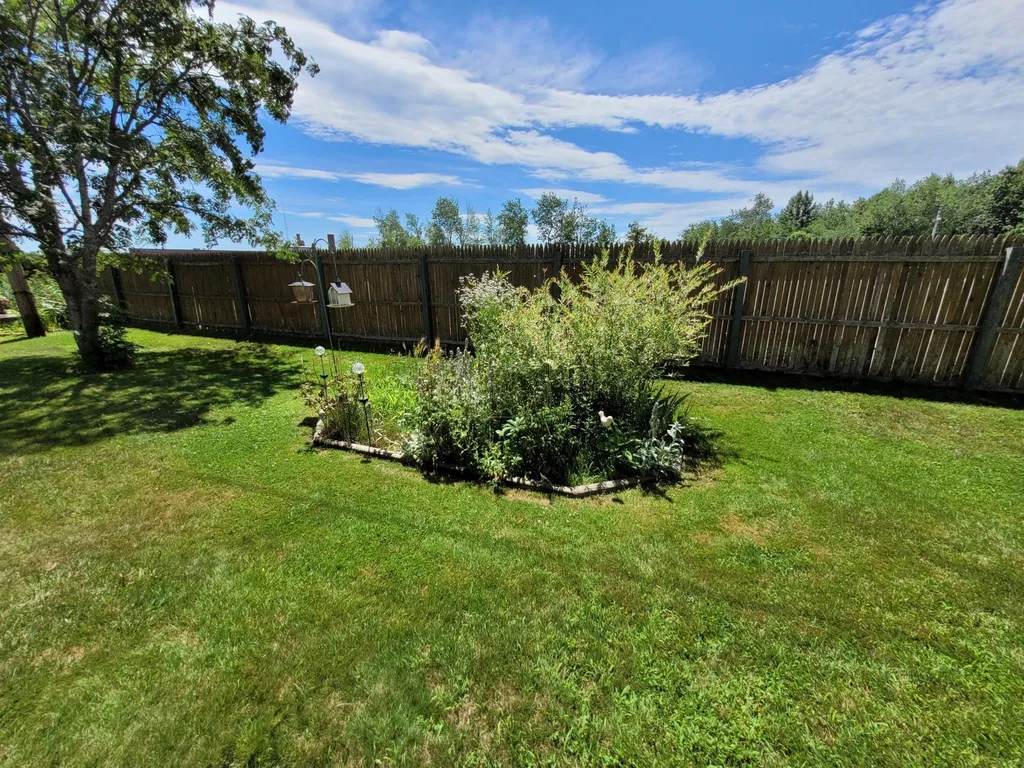15 Verdun Street Fairfield ME 04937