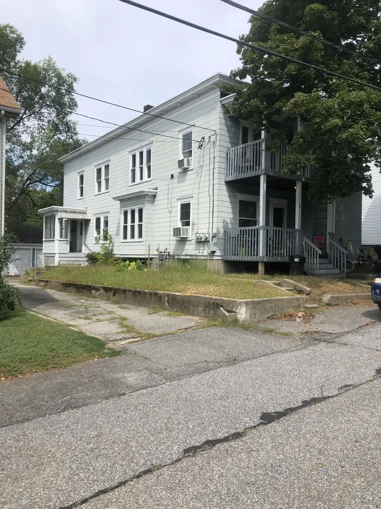 80 Androscoggin Avenue Lewiston ME 04240