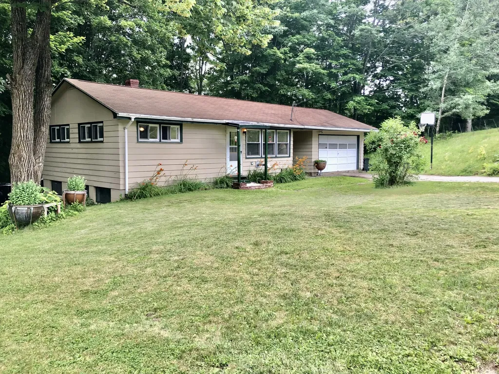 13 Patterson Street Lisbon ME 04250