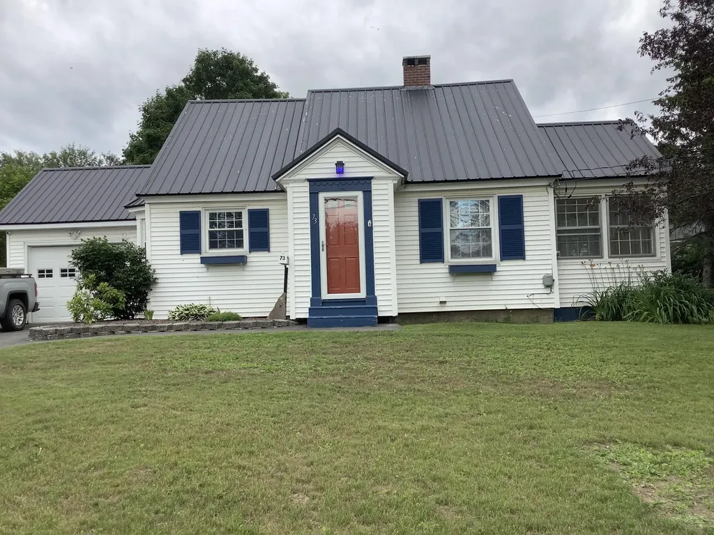 73 Hillside Street Presque Isle ME 04769
