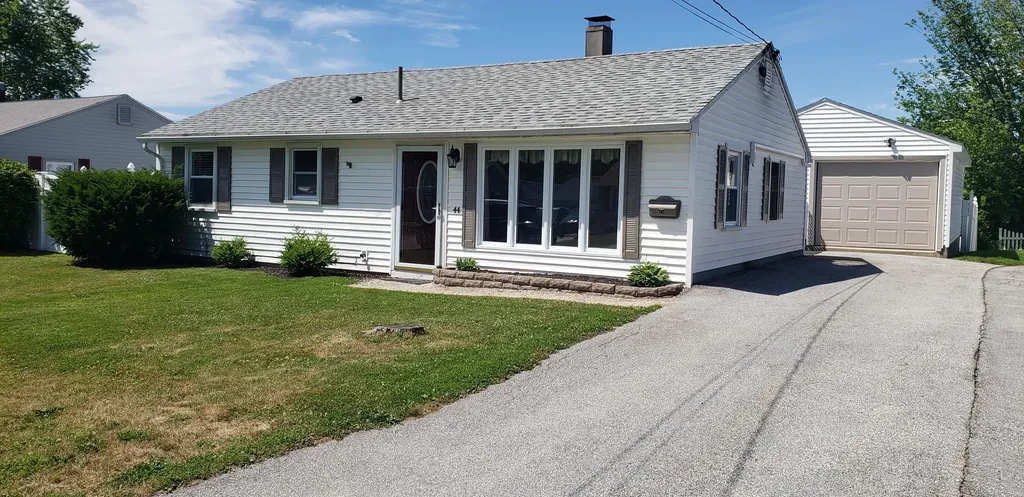 44 Brewster Street Bangor ME 04401