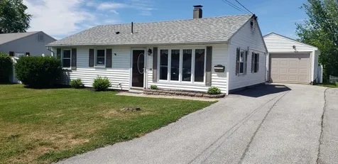 44 Brewster Street Bangor ME 04401