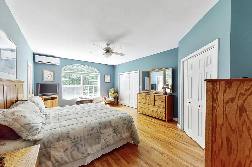 26 Pompeo Drive Gorham ME 04038