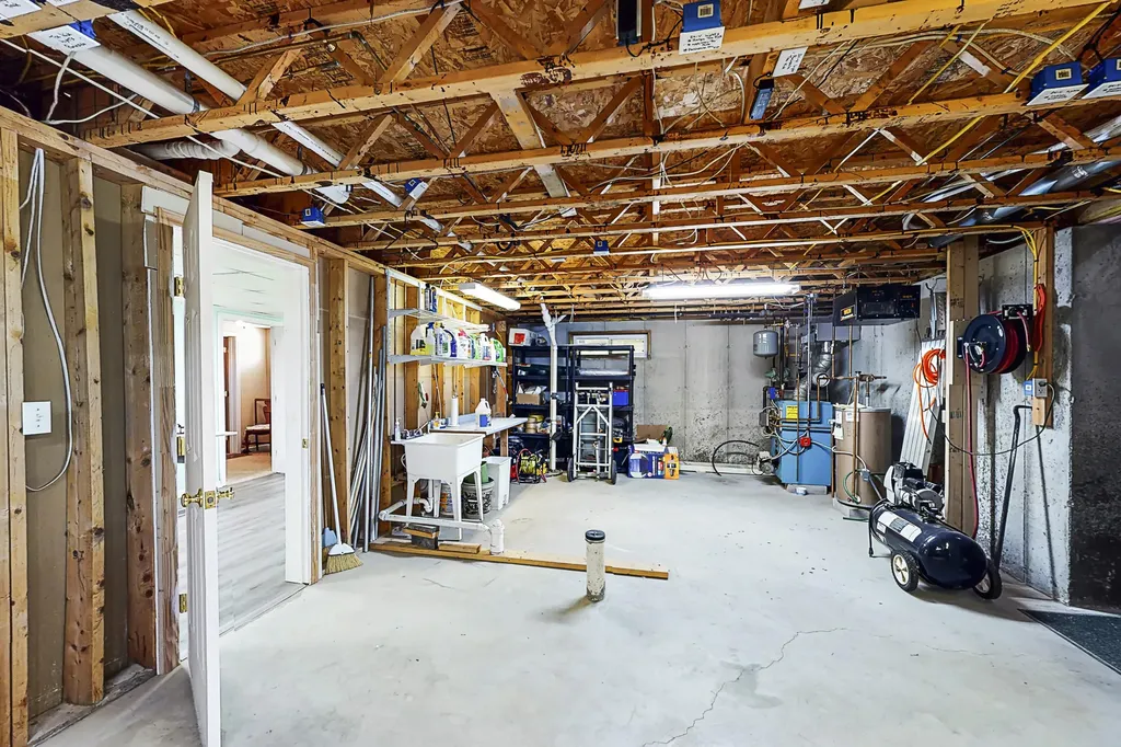 26 Pompeo Drive Gorham ME 04038