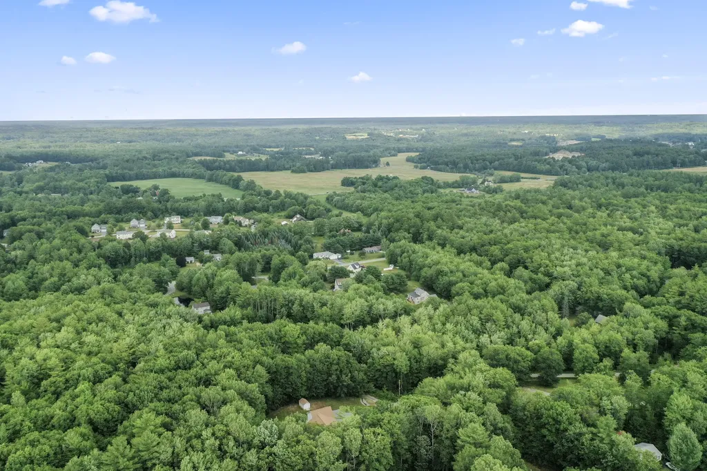 26 Pompeo Drive Gorham ME 04038