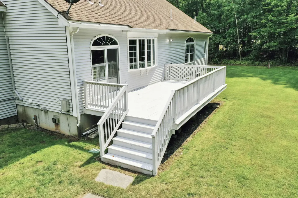 26 Pompeo Drive Gorham ME 04038