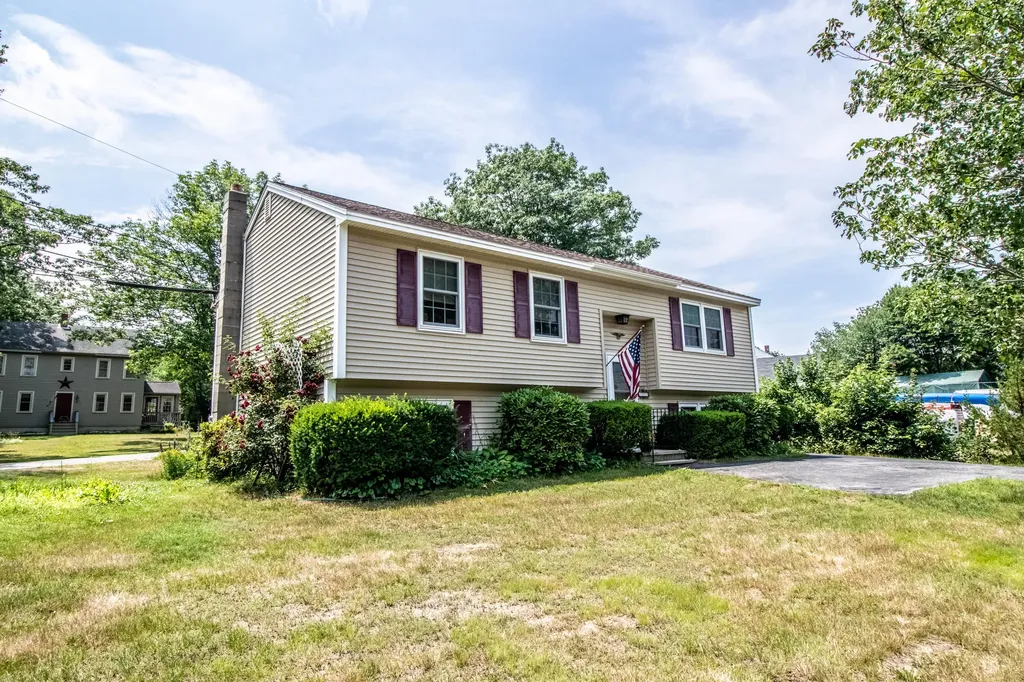 202 West Street Biddeford ME 04005