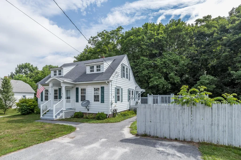 278 S Main Street Auburn ME 04210