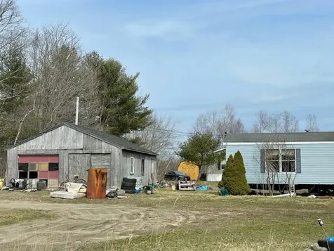 321 Dennison Road Saint George ME 04859