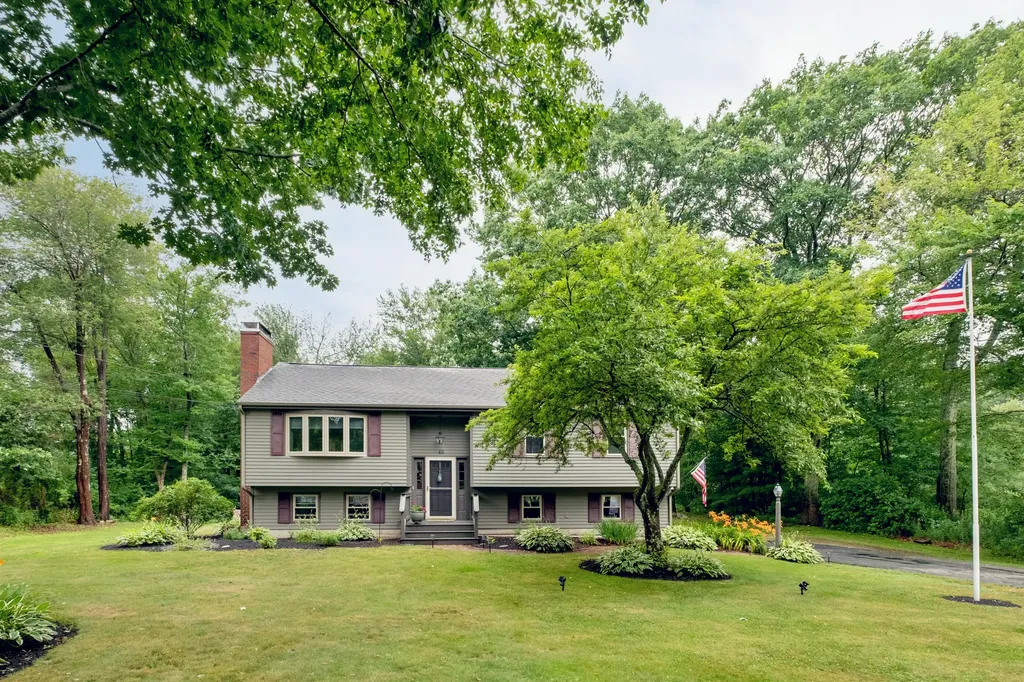 46 Eldridge Road York ME 03909