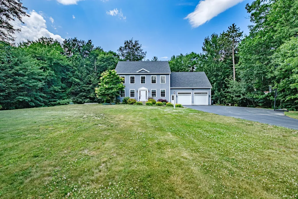 34 Woodfield Drive Scarborough ME 04074