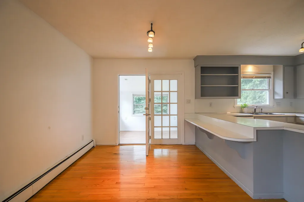 62 Yarmouth Road Gray ME 04039
